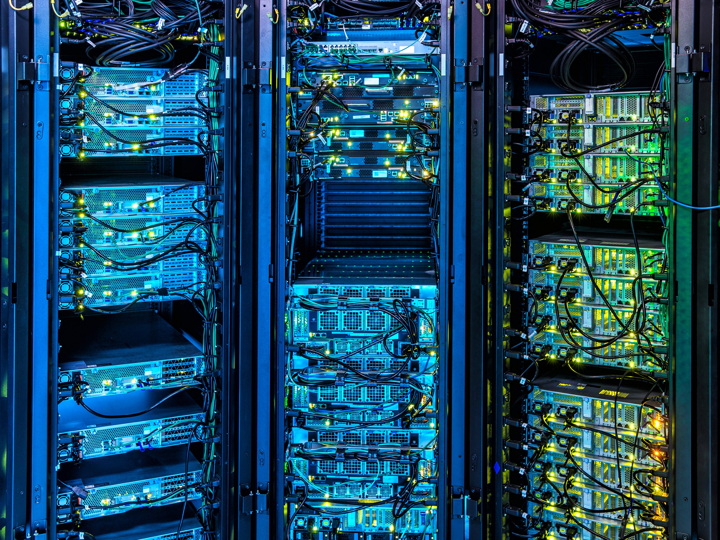 Supermicro Bug Could Let 'Virtual USBs' Take Over Corporate Servers | WIRED